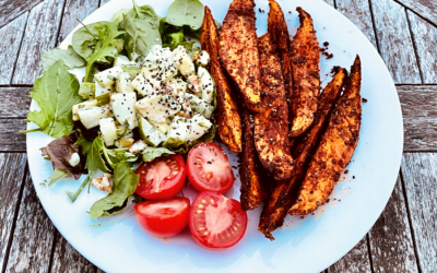 Potato Wedges & Salad